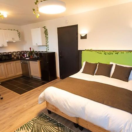 Les Suites Fenelon Le Cateau-Cambresis Εξωτερικό φωτογραφία