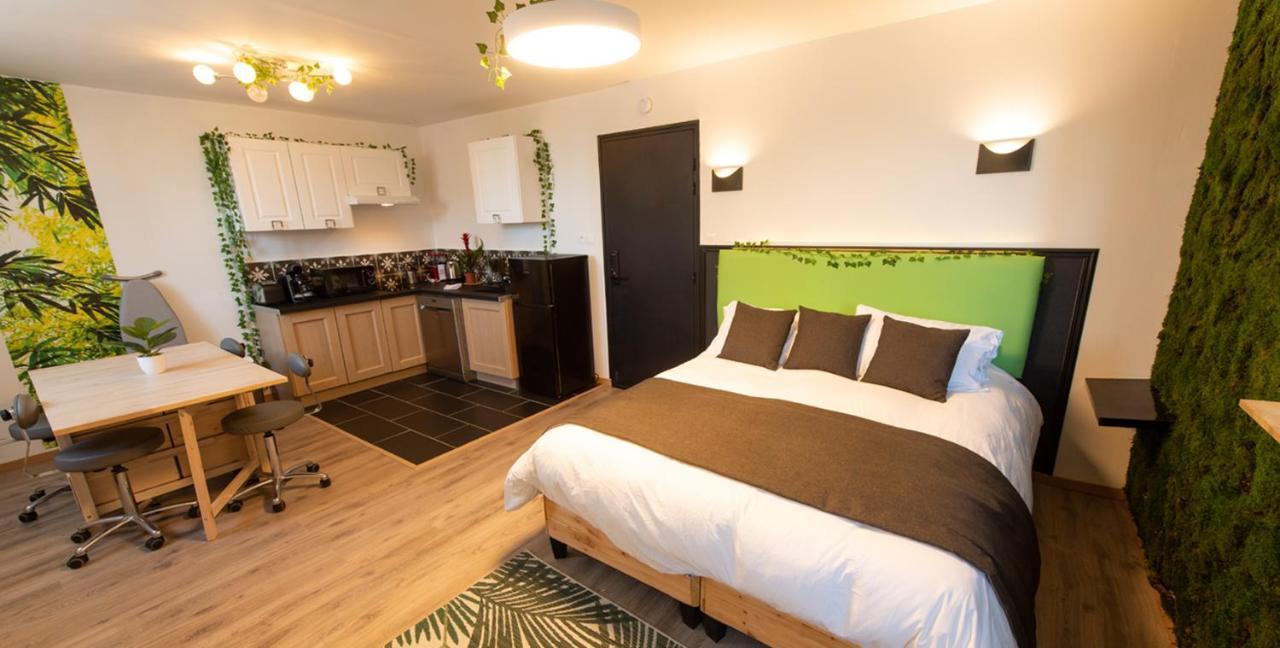 Les Suites Fenelon Le Cateau-Cambresis Εξωτερικό φωτογραφία